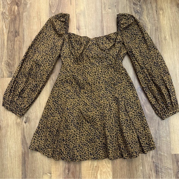 BARDOT Leopard Print Mini Dress size M - Picture 2 of 11